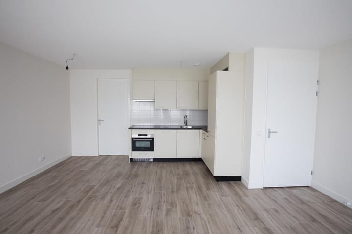 Photo 4 of Lindenlaan 14-E