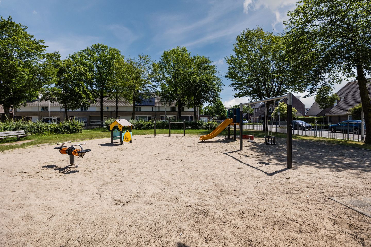 Photo 40 of Groenlostraat 14