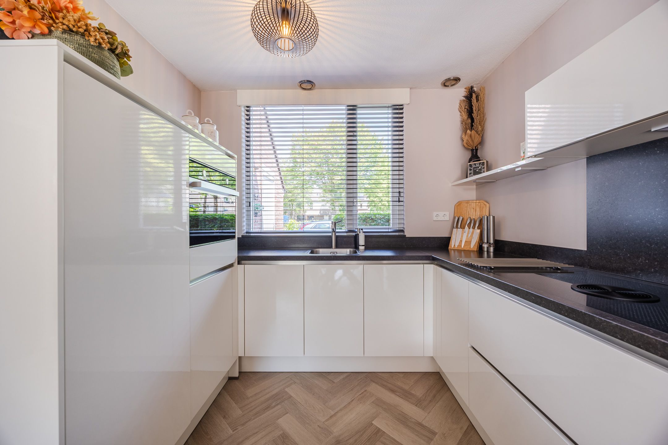 Photo 9 of Groenlostraat 14