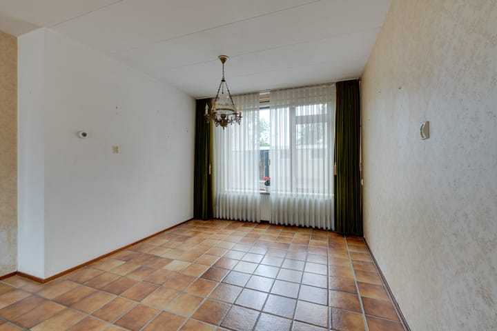 Tussenwoning te koop: Apolloplantsoen 17, Volendam