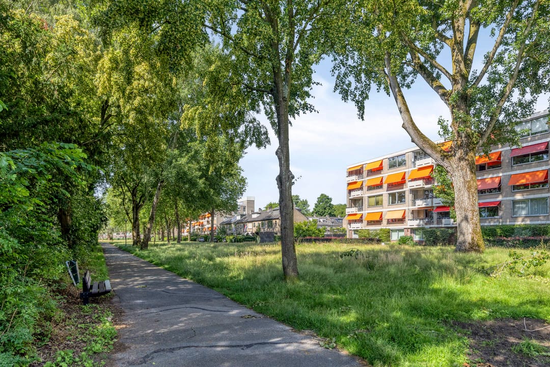 Photo 31 of Middachtenstraat 46-B