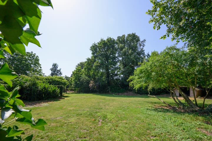 Vrijstaande woning te koop: Arnhemsestraat 81, Leuvenheim