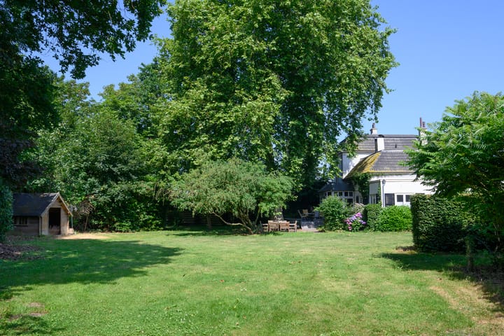 Vrijstaande woning te koop: Arnhemsestraat 81, Leuvenheim