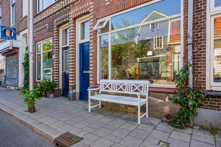 Photo 2 of Oudwijkerdwarsstraat 155