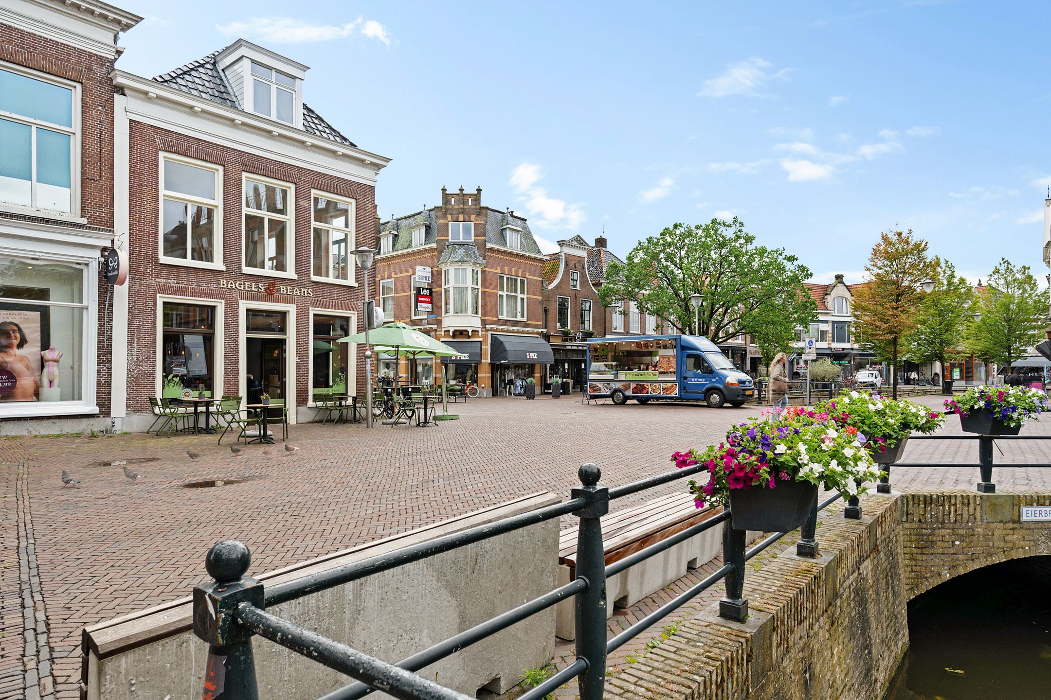 Photo 3 of Suupmarkt 3