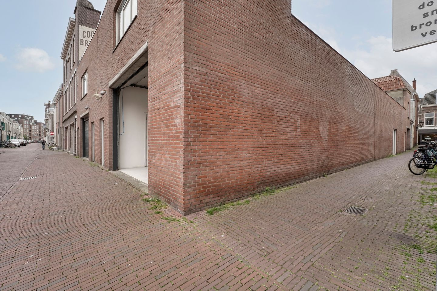 View photo 3 of Van der Werfstraat 25