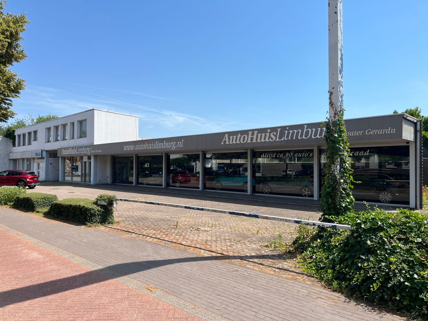 Bekijk foto 2 van Rijksweg Zuid 90