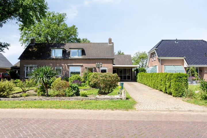 Foto 4 van Dorpsstraat 4