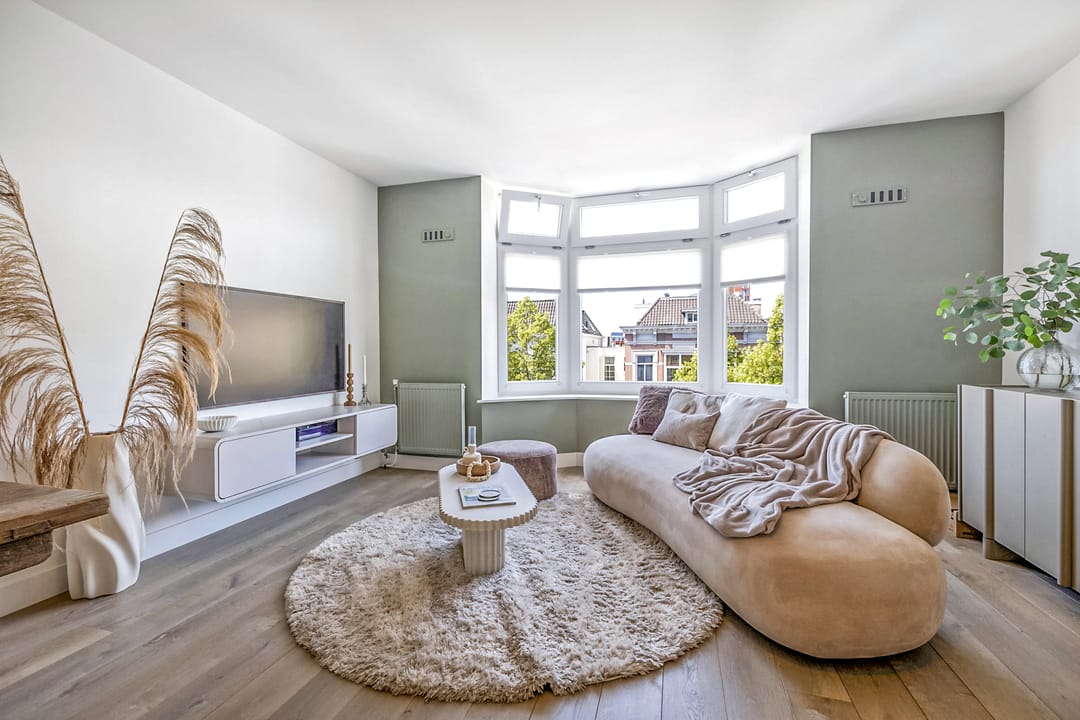 Photo 1 of Nieuwe Ginnekenstraat 21-B