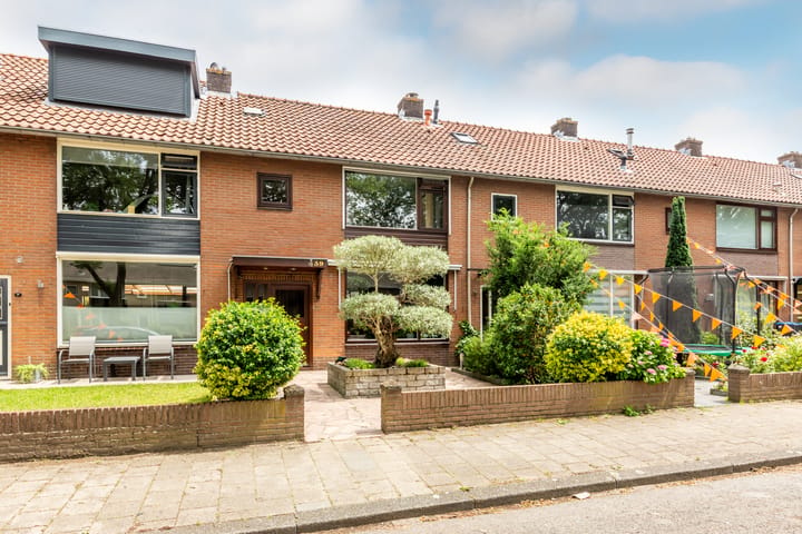 Alberdingk Thijmlaan 39