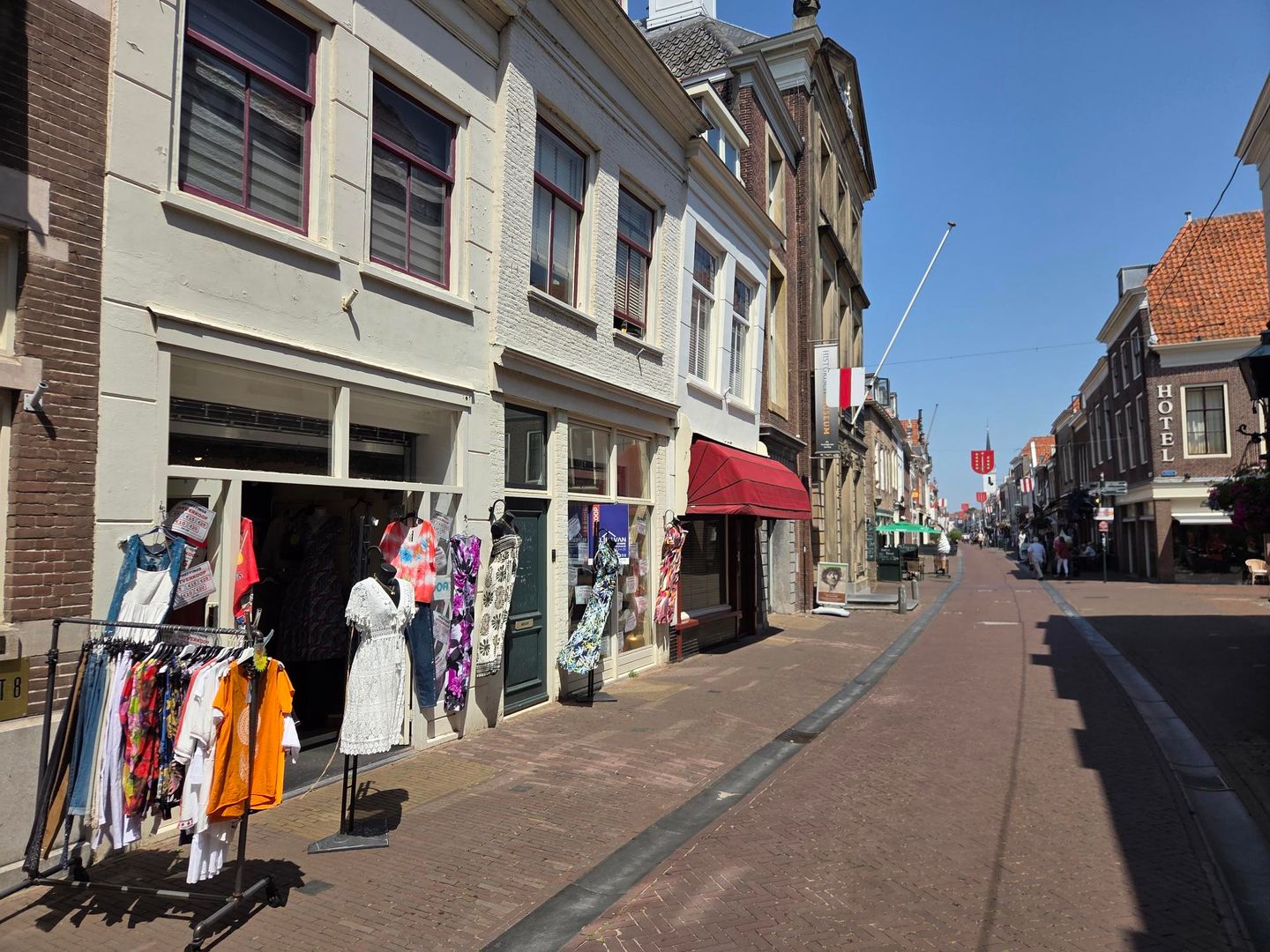 Bekijk foto 3 van Nobelstraat 6