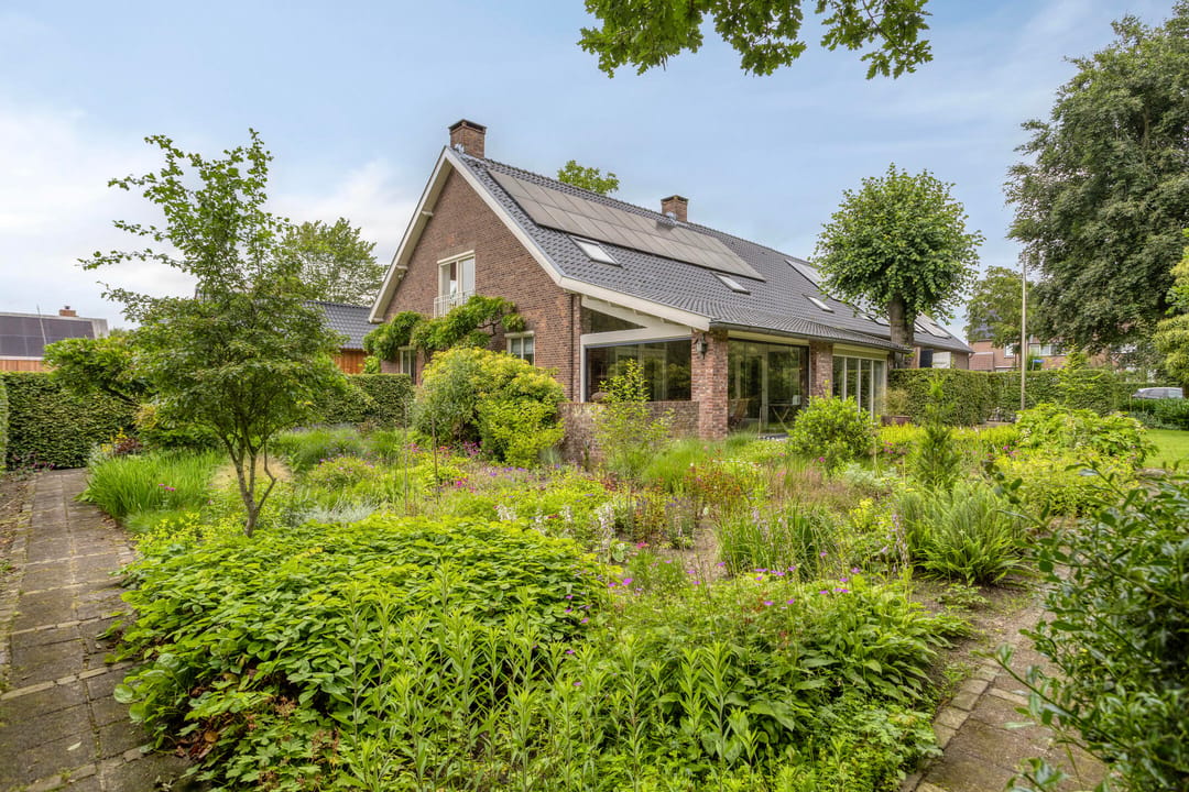 Photo 76 of Diederikstraat 63