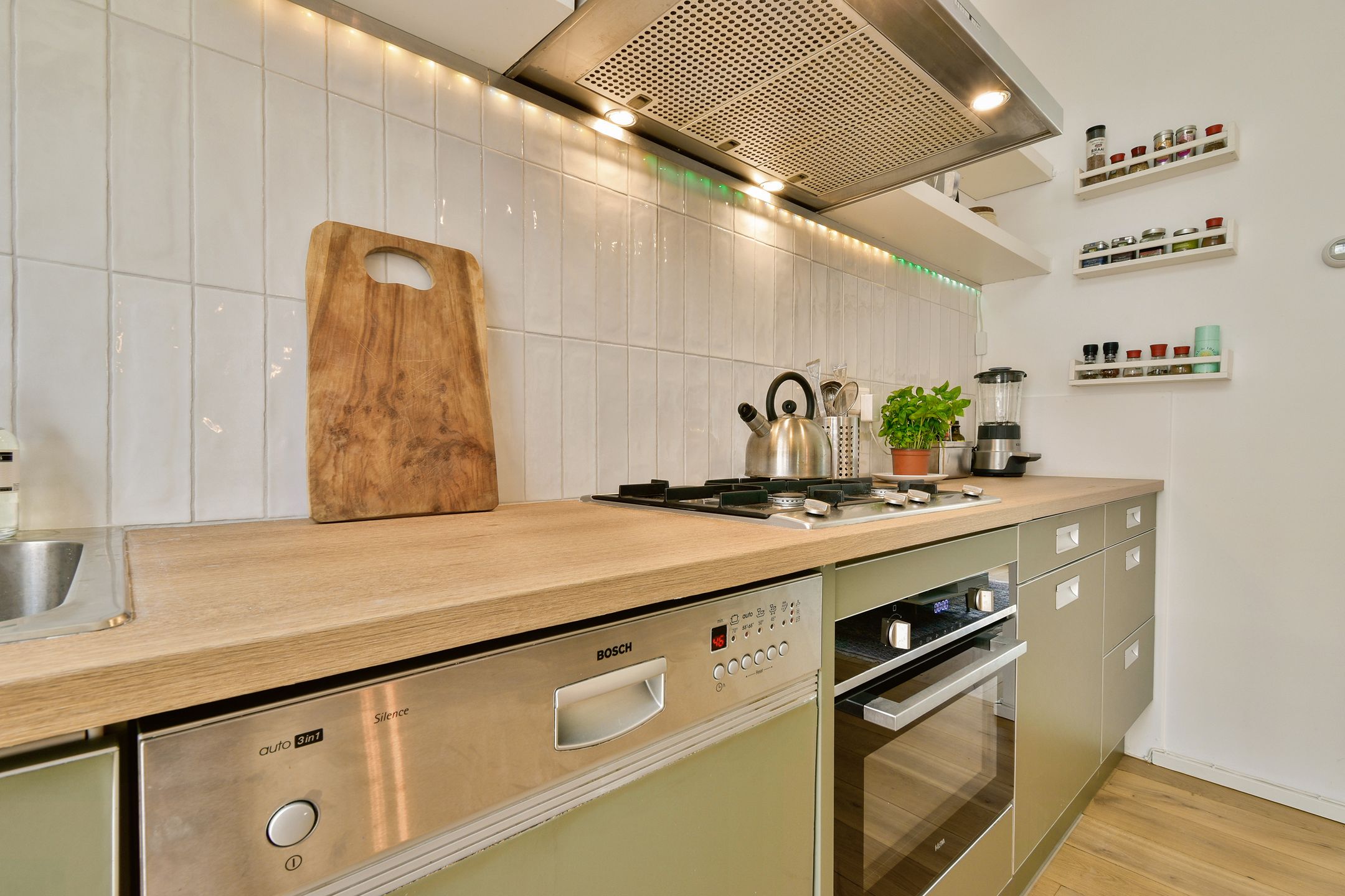 Photo 9 of Grote Bickersstraat 50-B