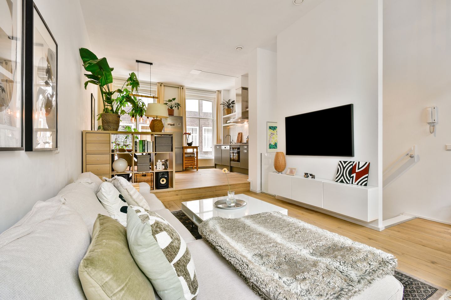 Photo 4 of Grote Bickersstraat 50-B