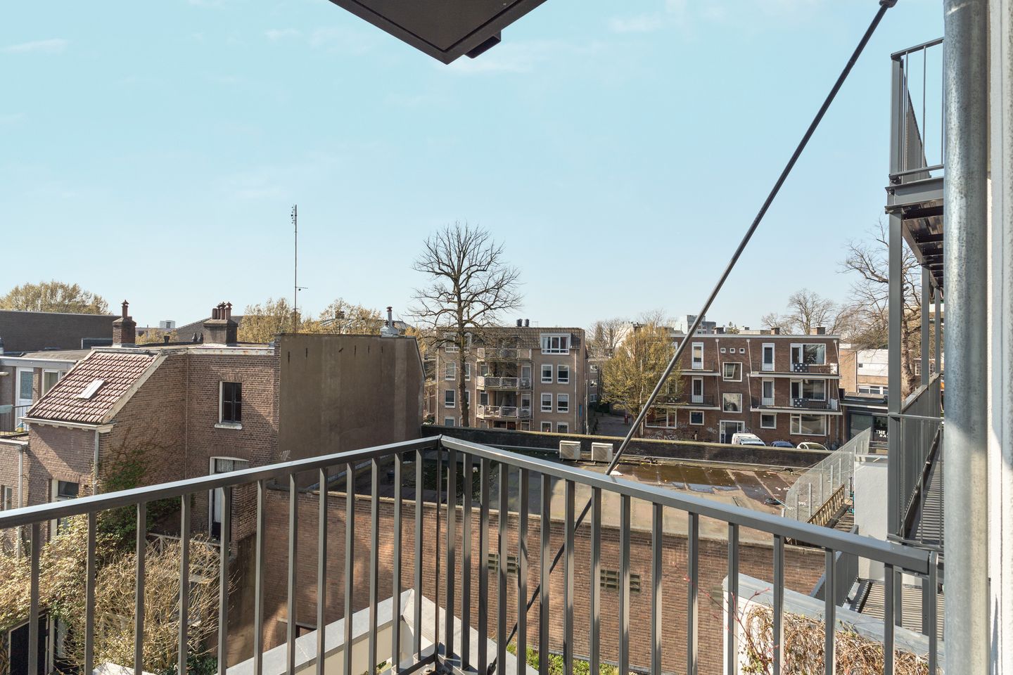 Photo 10 of Stationsplein 14-2