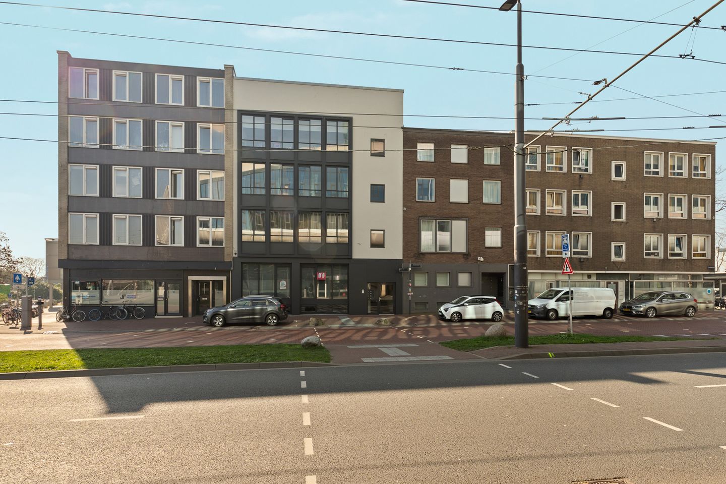 Photo 34 of Stationsplein 14-2