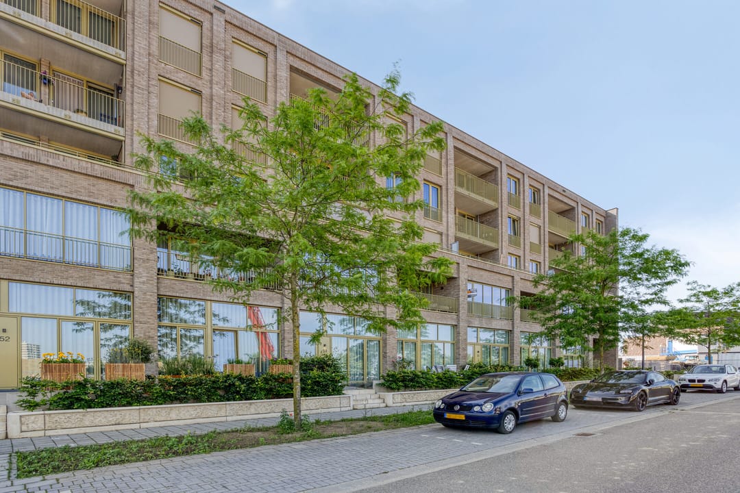 Photo 31 of Frederik Hendriklaan 58-C06