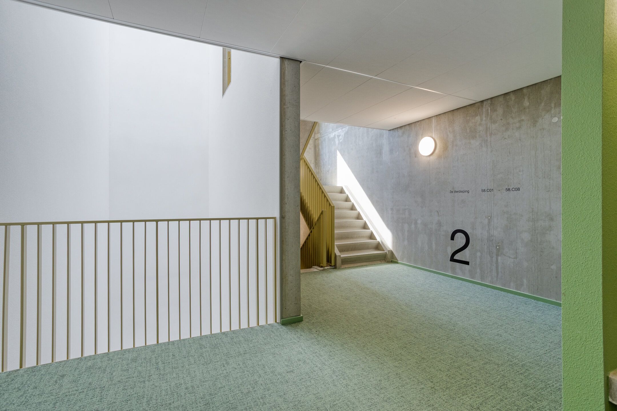 Photo 27 of Frederik Hendriklaan 58-C06