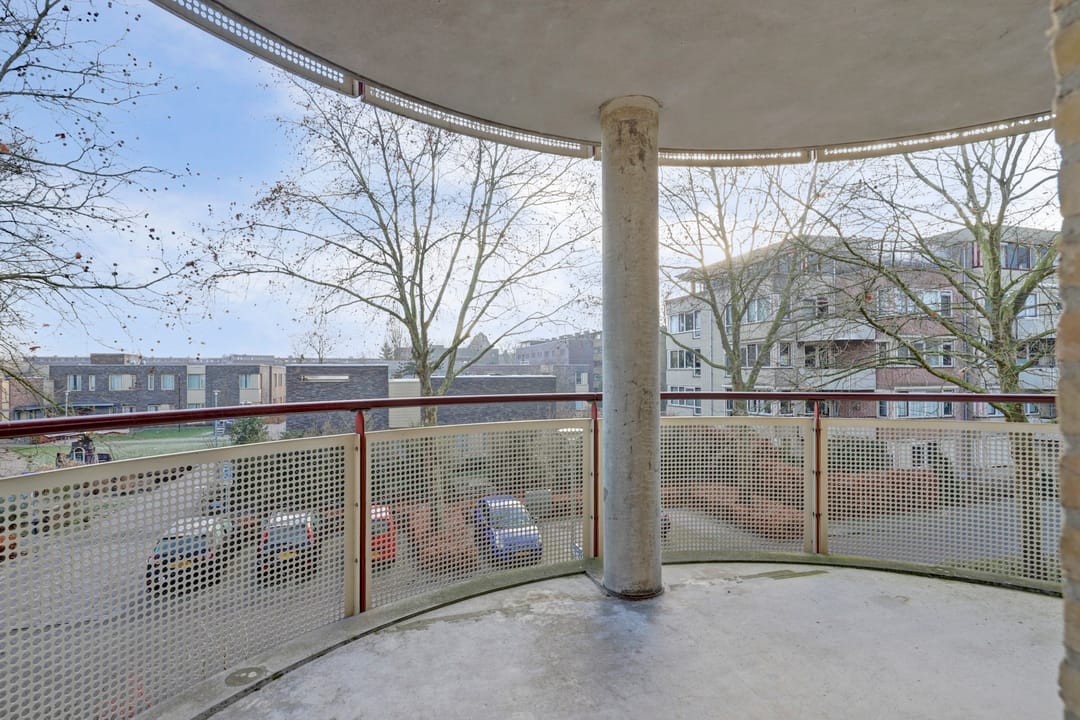 Photo 2 of Alfridahof 8