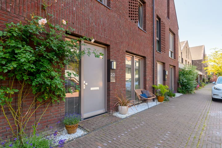Photo 2 of Cornelis Kraijenhoffstraat 20