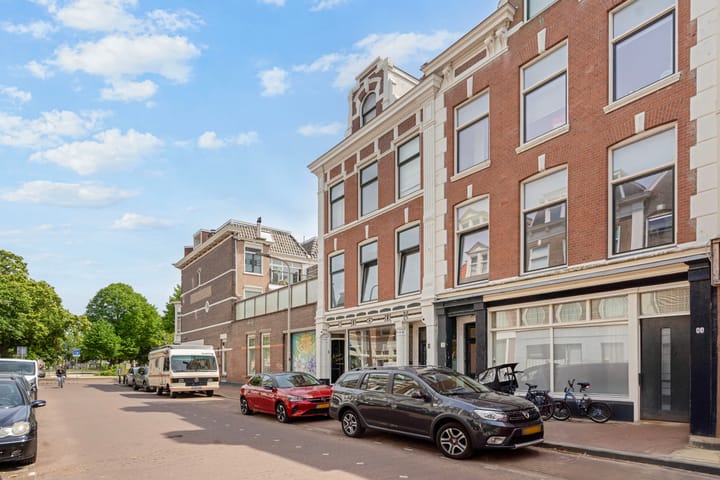 Photo 4 of Weimarstraat 6