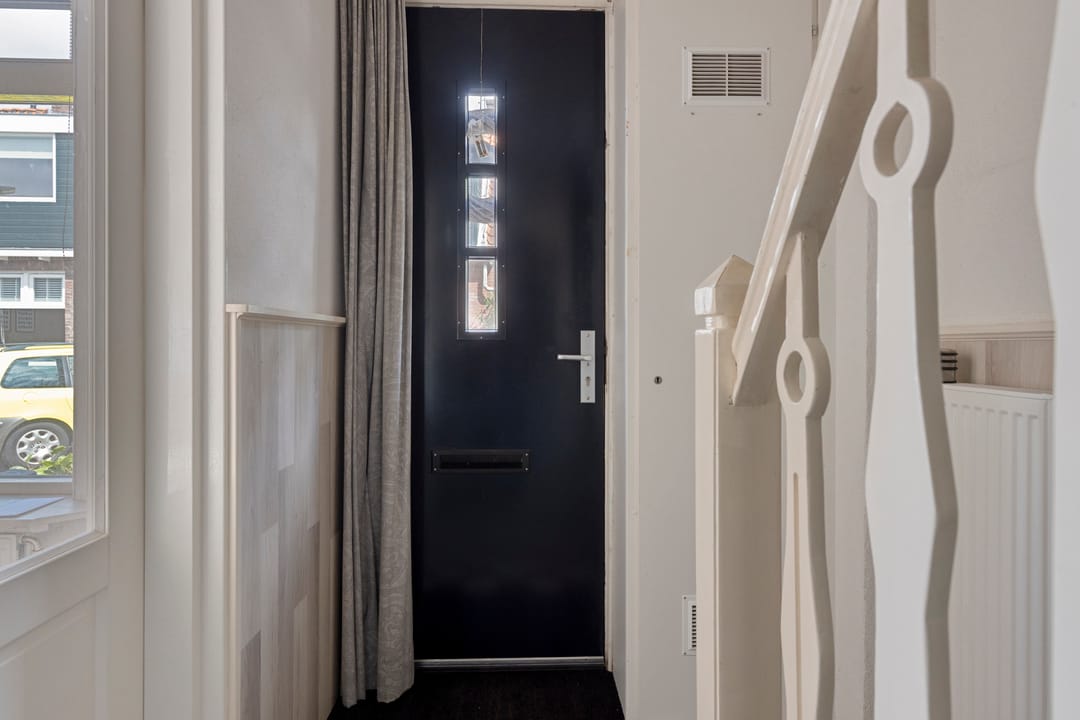 Photo 13 of Finsestraat 14