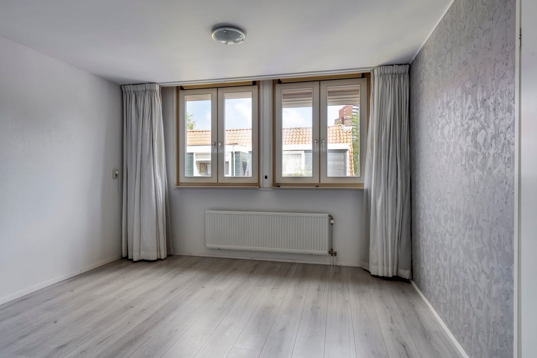 Photo 17 of Finsestraat 14