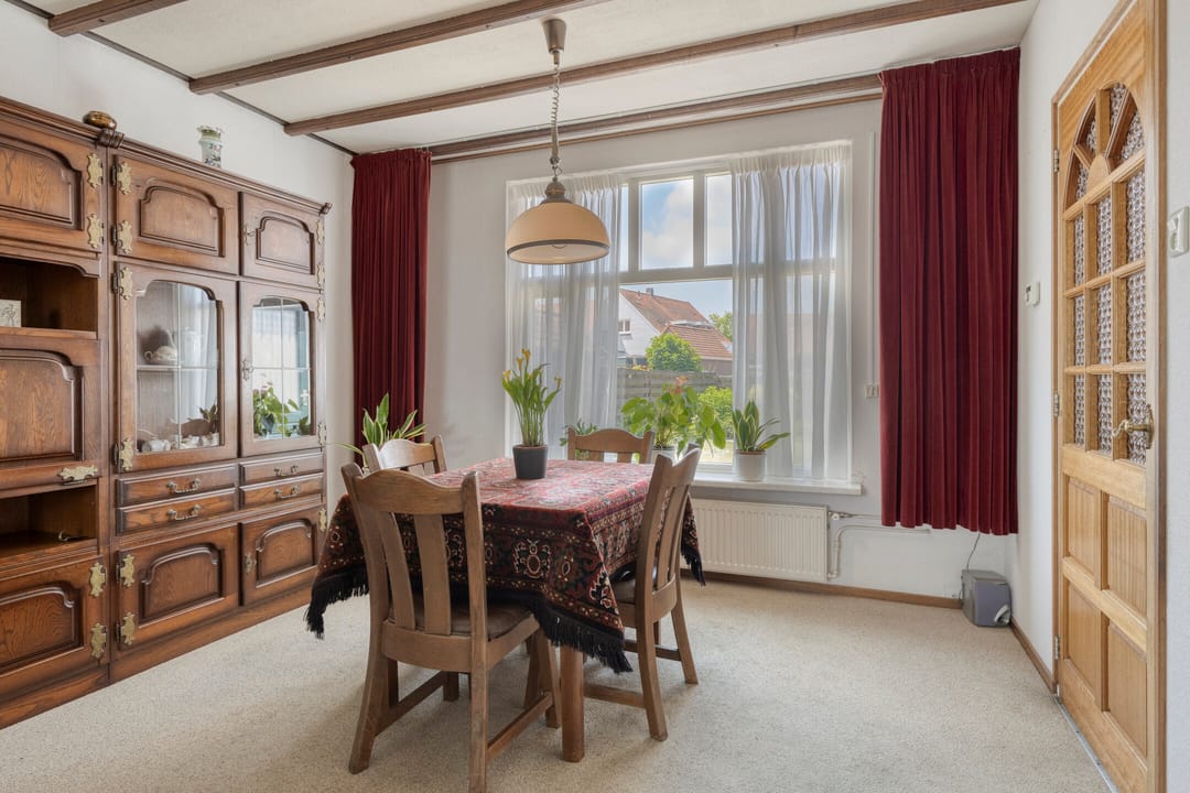 Photo 13 of Burgemeester Vermetstraat 9