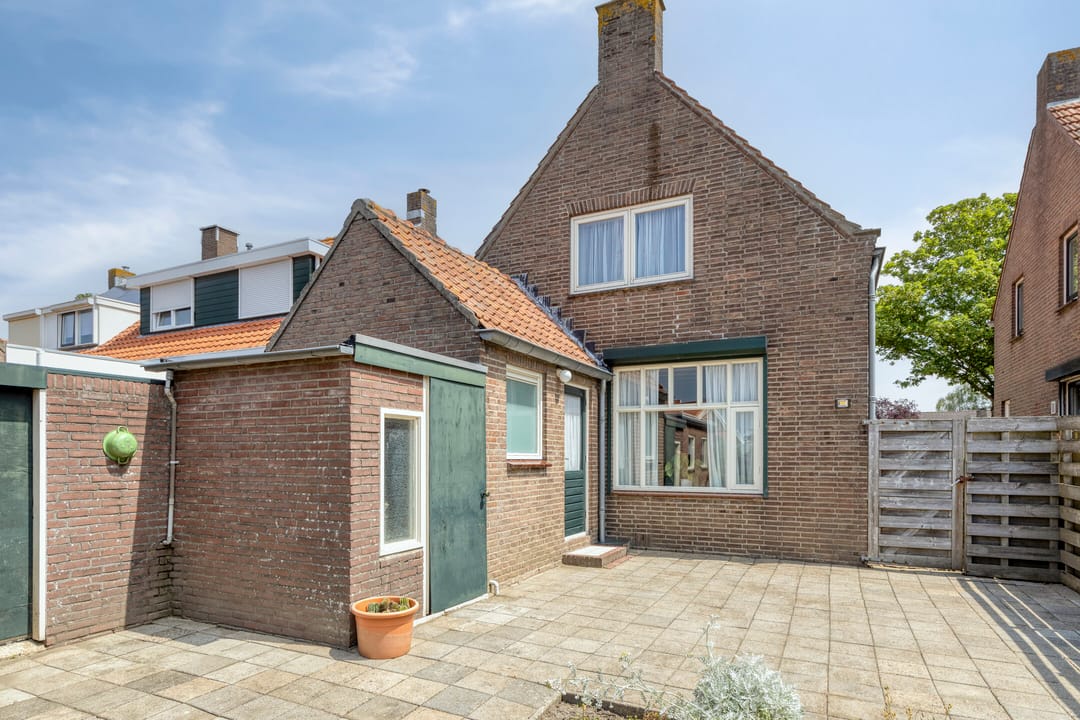 Photo 37 of Burgemeester Vermetstraat 9