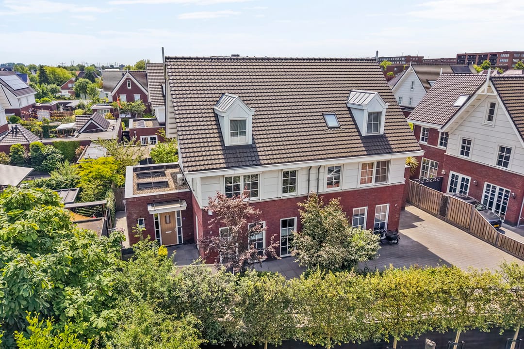 Photo 1 of Paul van Ostaijenstraat 8