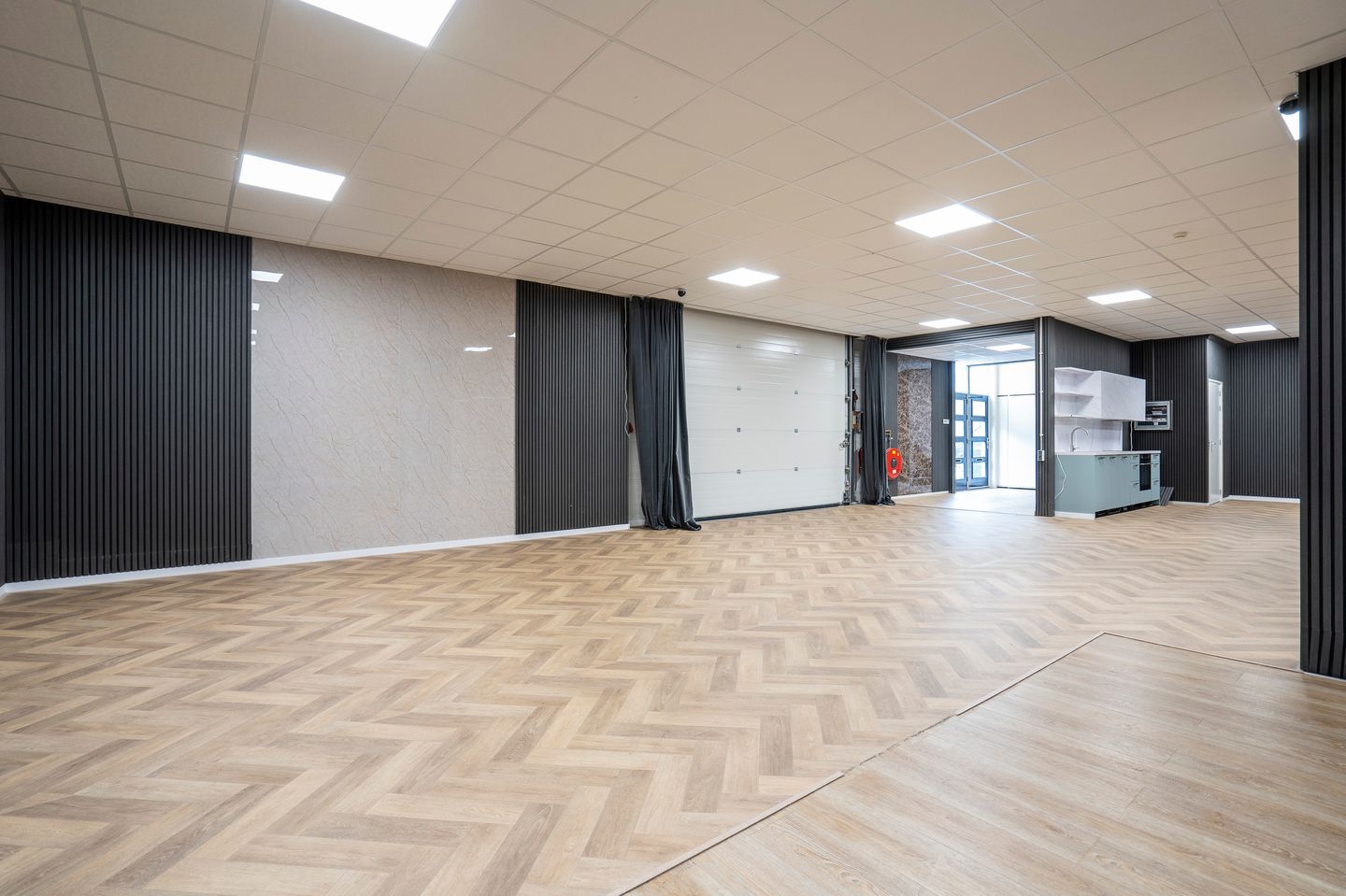 Bekijk foto 4 van Novy Borstraat 2