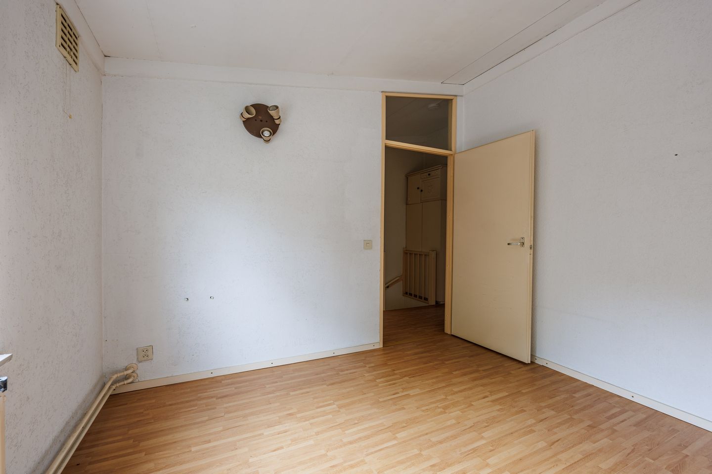 Photo 14 of Lindeboom 66