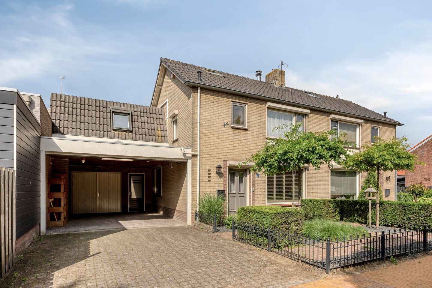 Photo 1 of Margrietstraat 1