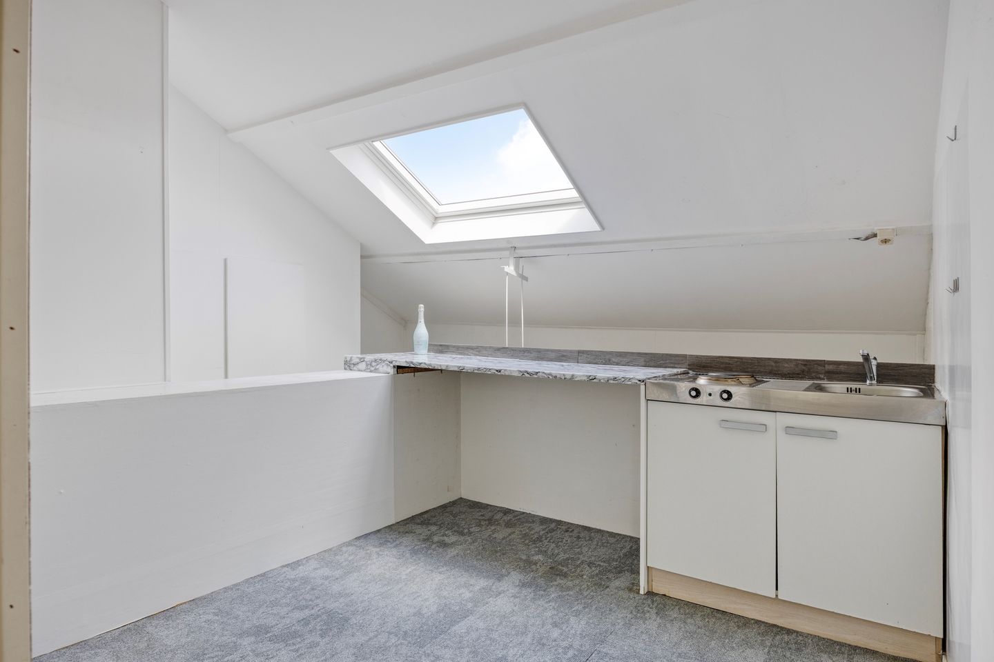 Photo 10 of Johan Wagenaarstraat 22-E