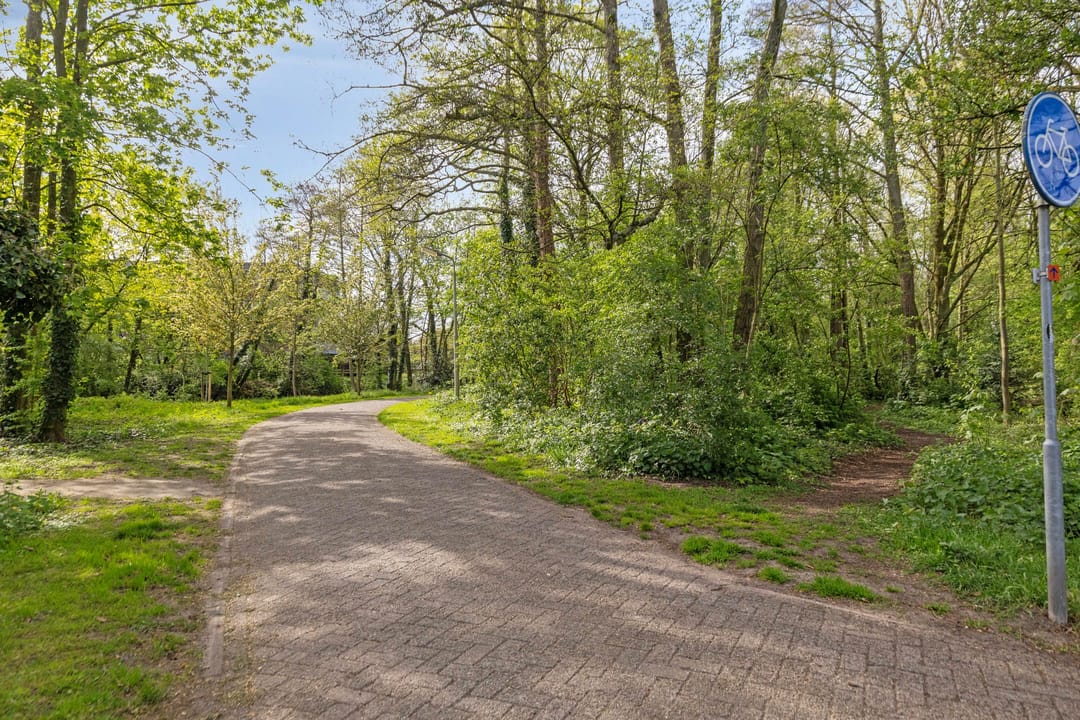 Photo 13 of Johan Wagenaarstraat 22-E