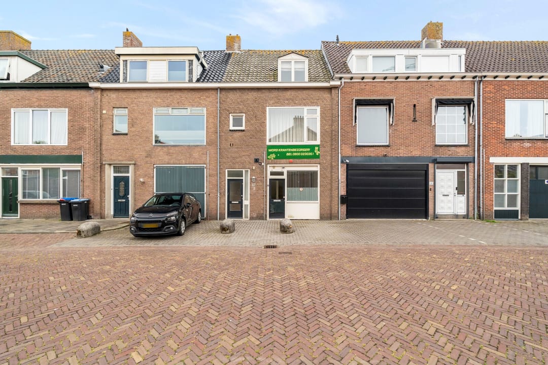 Photo 1 of Cornelis de Houtmanstraat 32