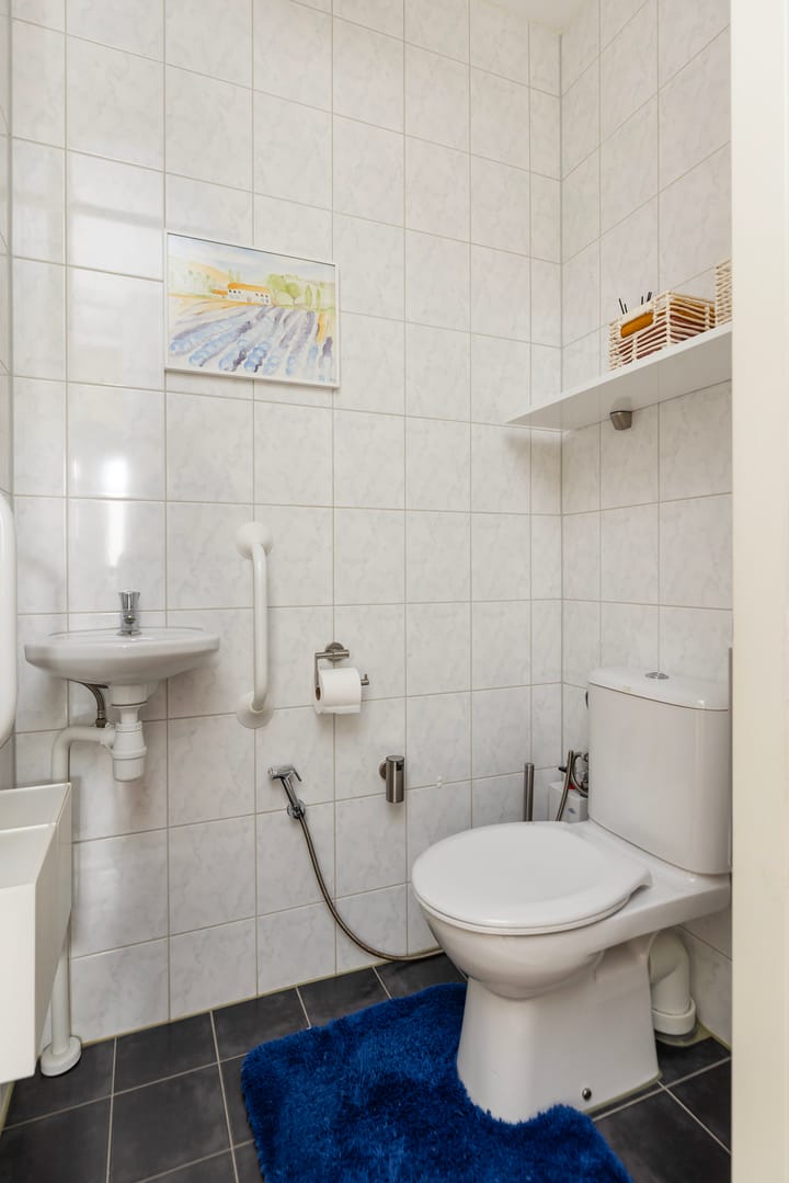 Appartement te koop: Burgemeester Brouwerstraat 73, Zwijndrecht