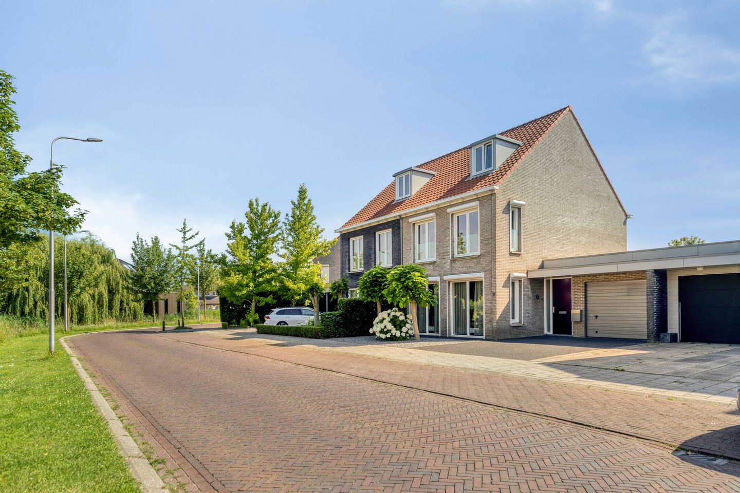 Photo 40 of Alexander de Grotestraat 17