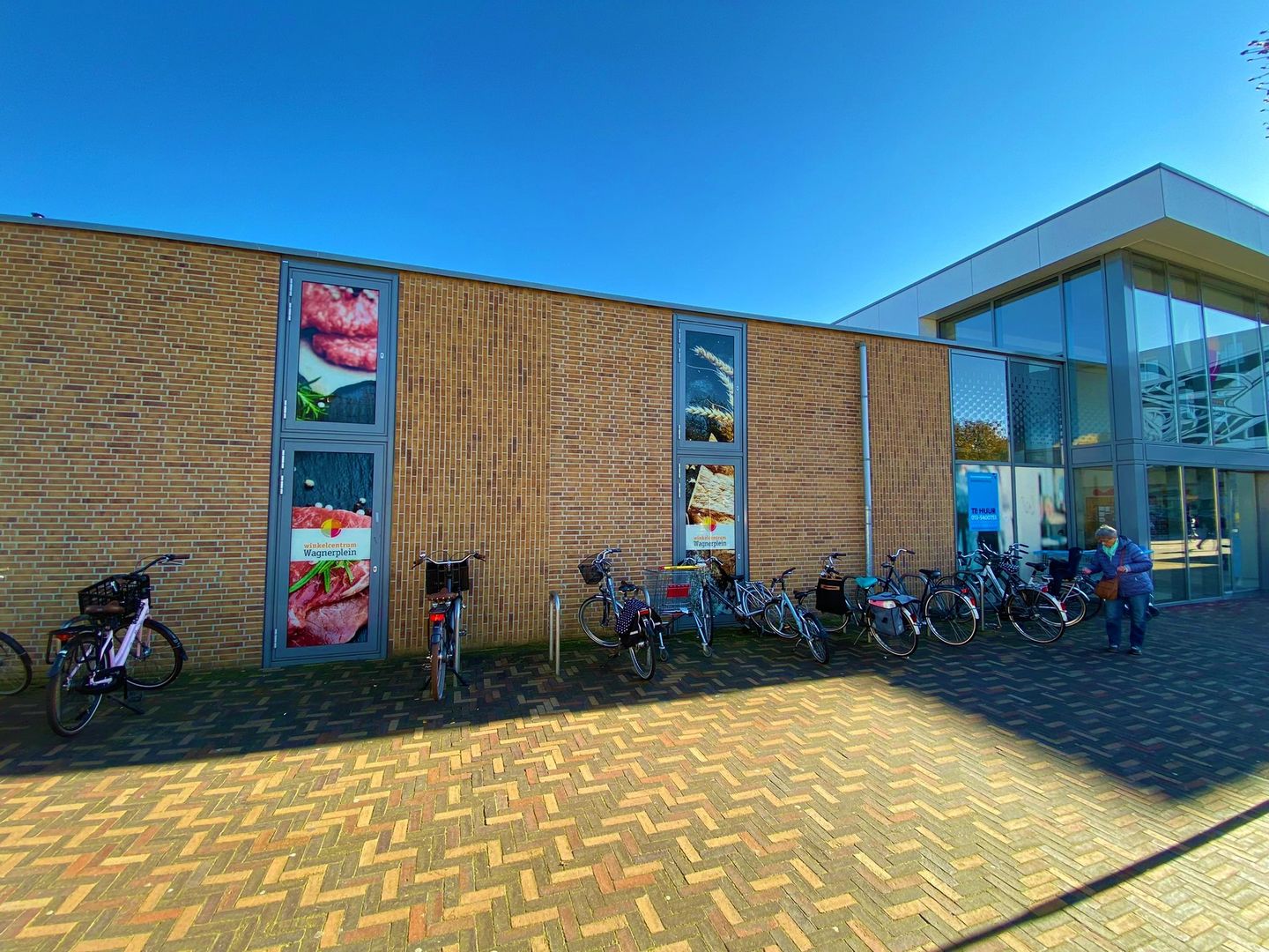 View photo 2 of Wagnerplein 10