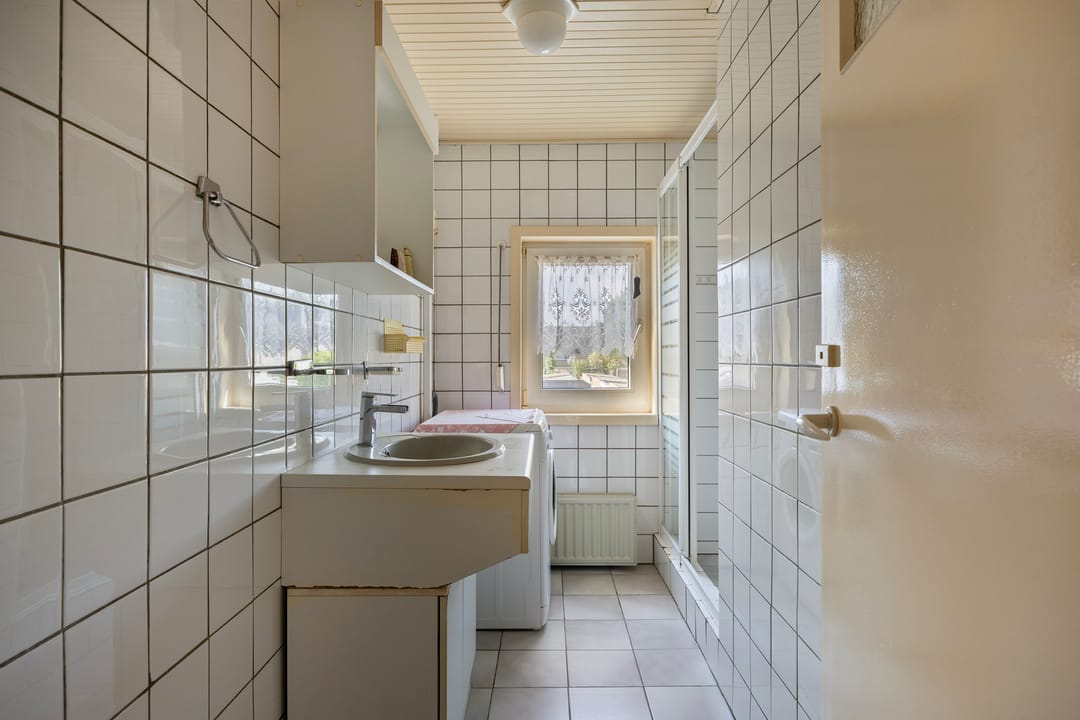 Photo 17 of Victoriestraat 9