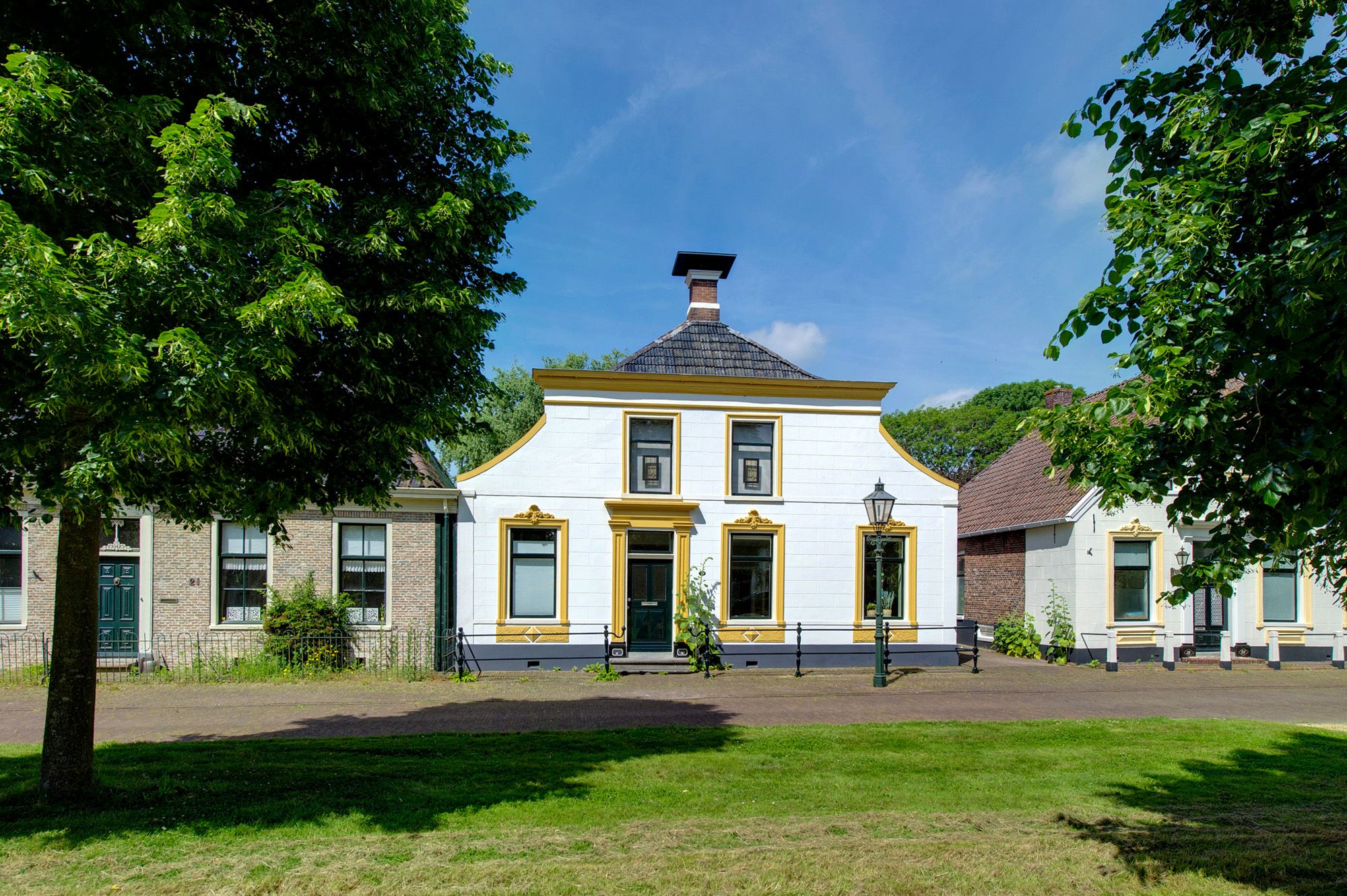 Photo 42 of Voorstraat 19