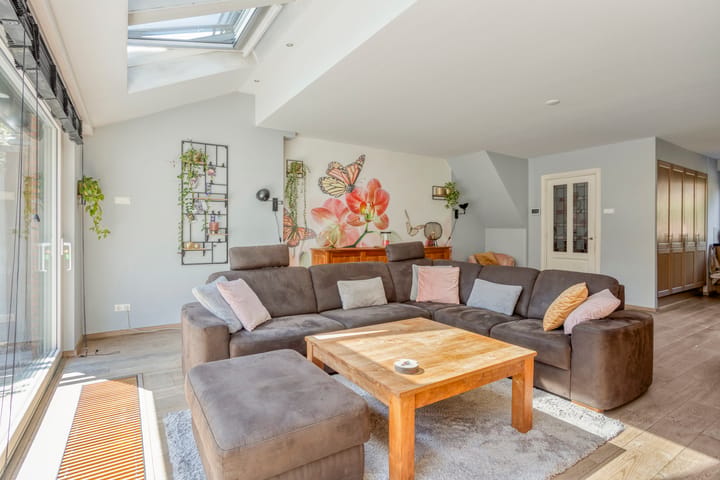 Tussenwoning te koop: In de Watermolen 84, Duivendrecht