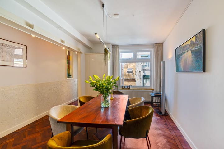Photo 2 of Turftorenstraat 5-B