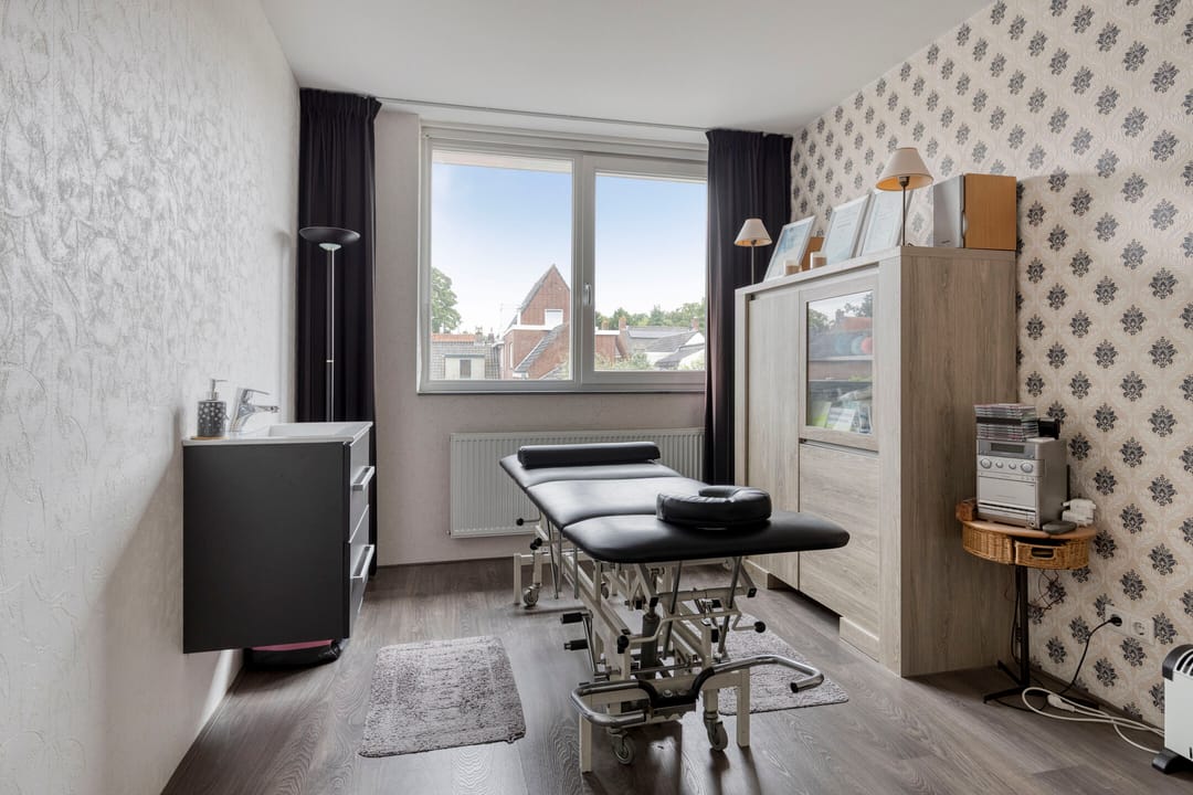 Photo 23 of Reparatusstraat 14