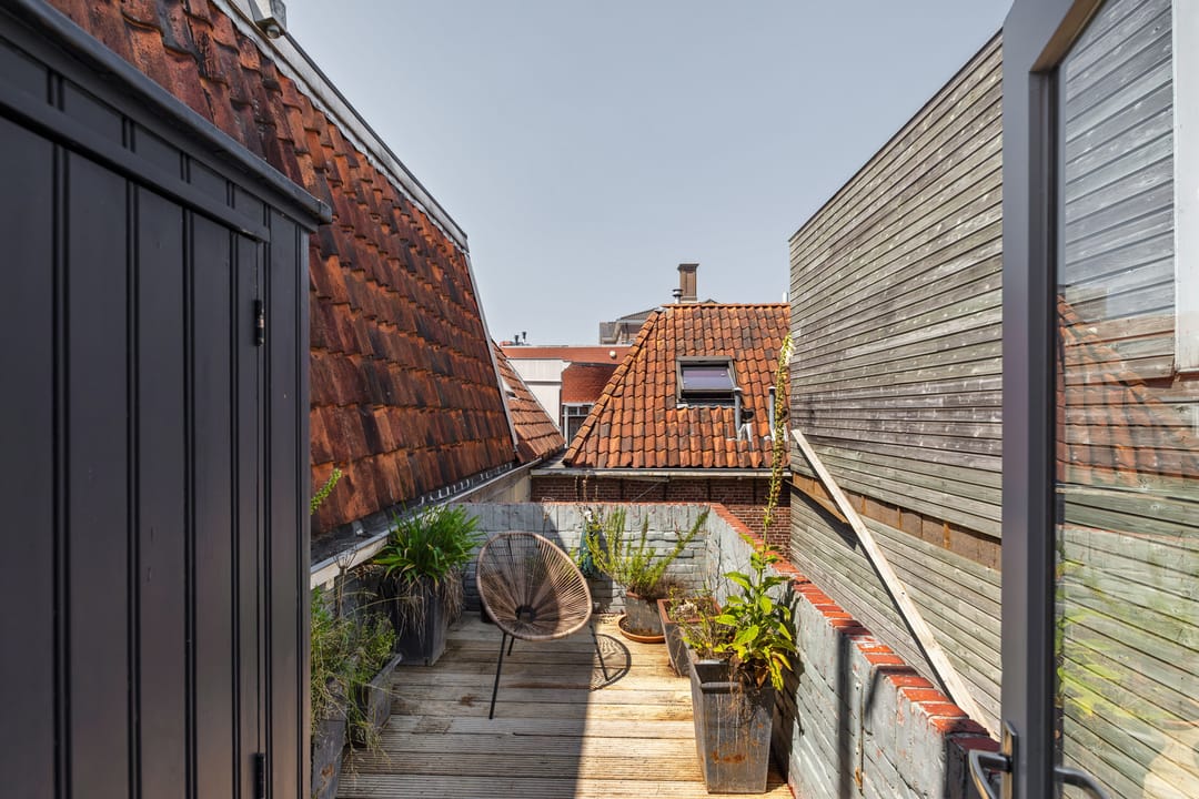 Photo 16 of Turftorenstraat 5-B