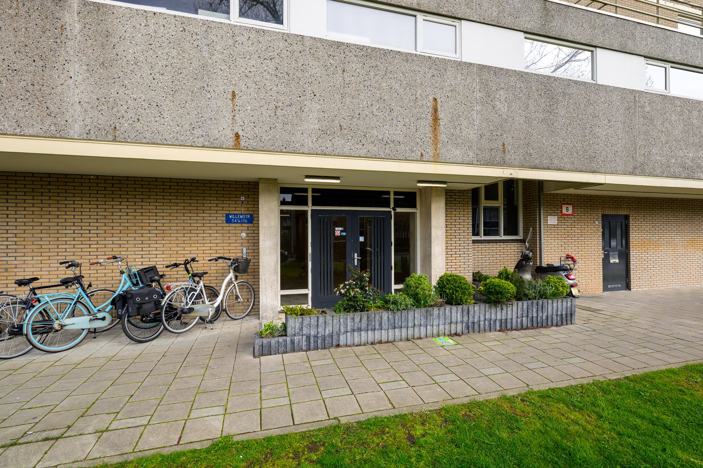 Photo 4 of Willemstraat 104