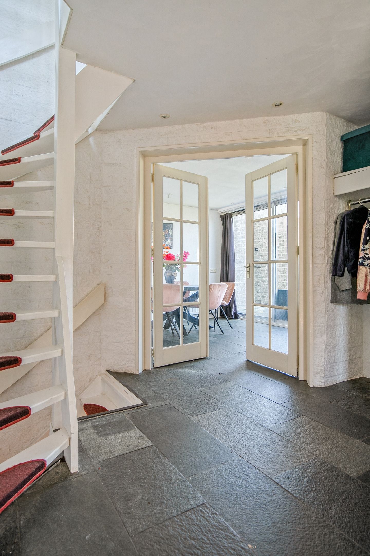 Photo 6 of Damstraat 38