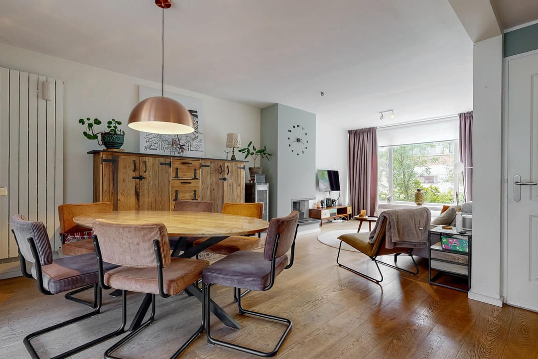 Photo 8 of Weberstraat 11