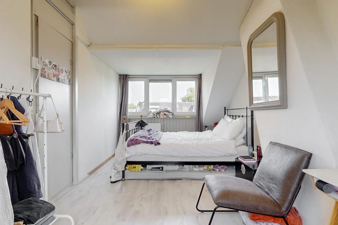 Photo 22 of Weberstraat 11