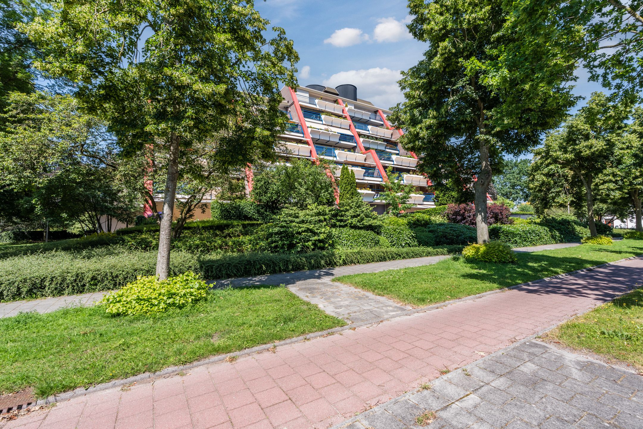 Photo 42 of Alteveerstraat 184
